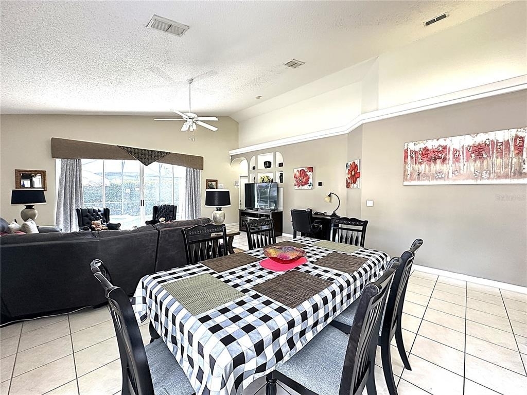 16724 Rolling Green Drive - Photo 20