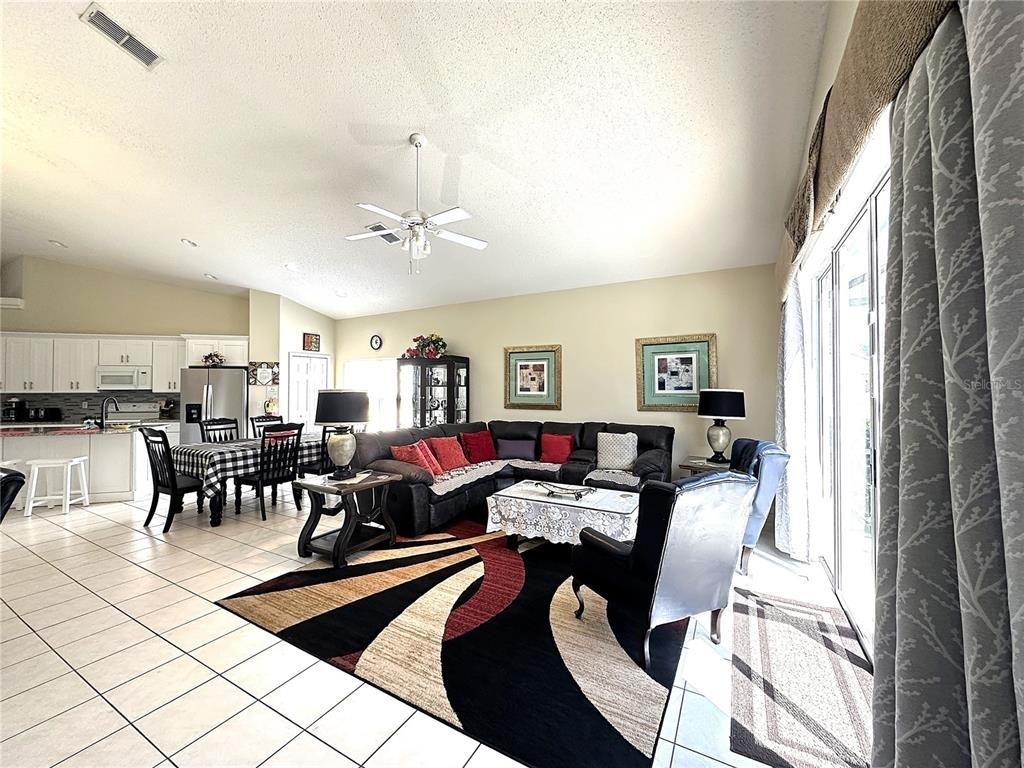 16724 Rolling Green Drive - Photo 29