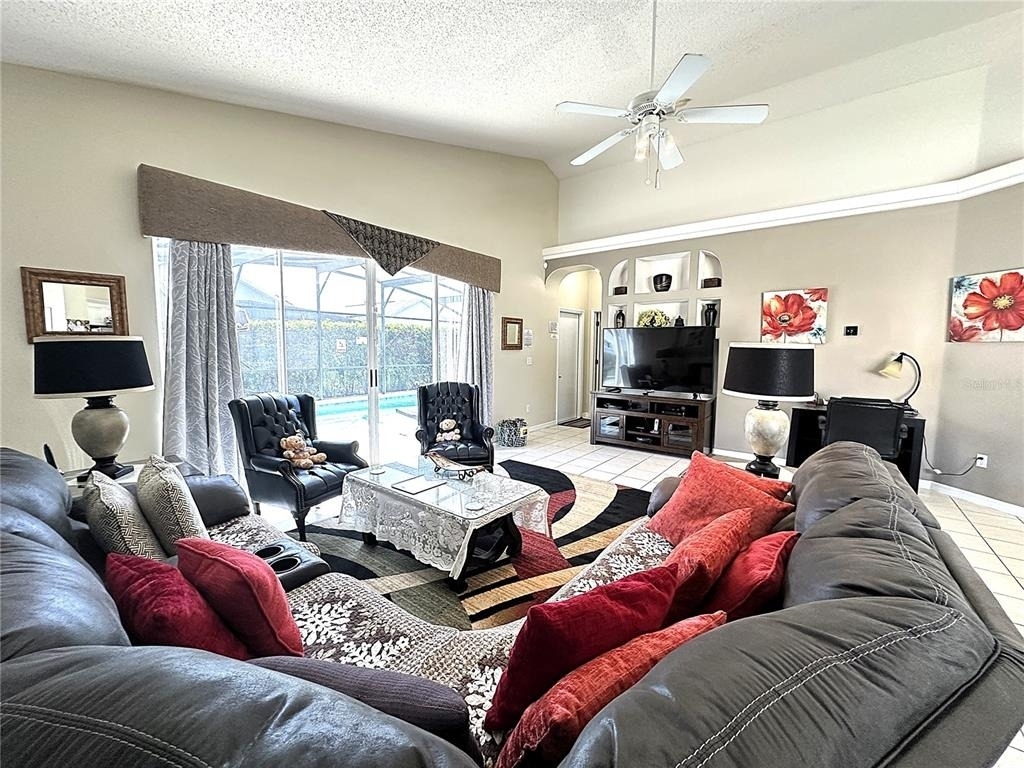 16724 Rolling Green Drive - Photo 25