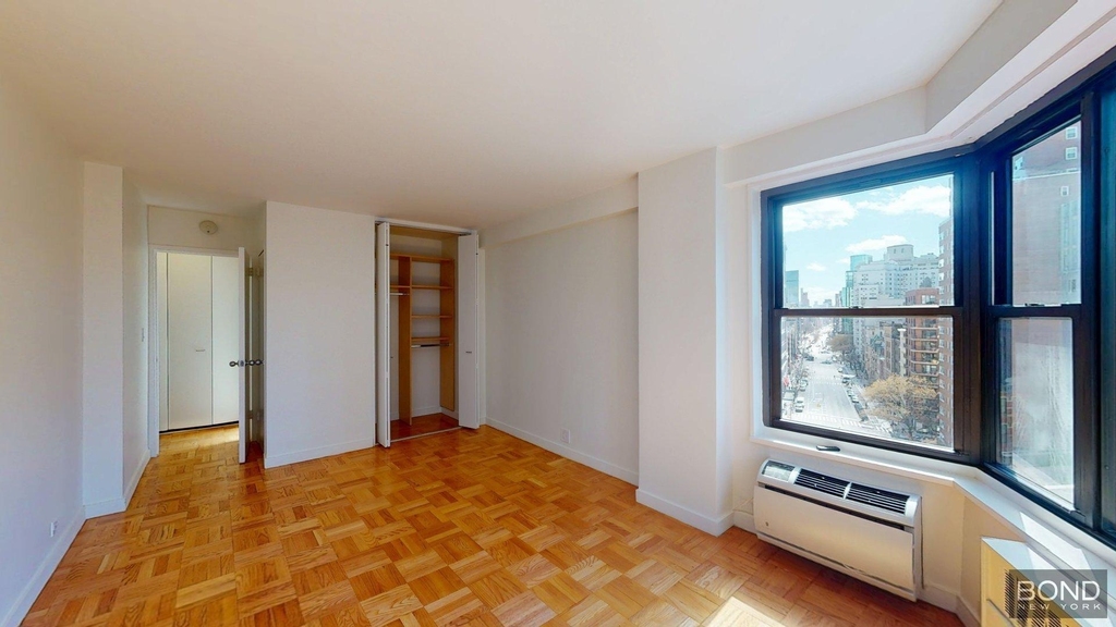 145 4th Avenue - Photo 1