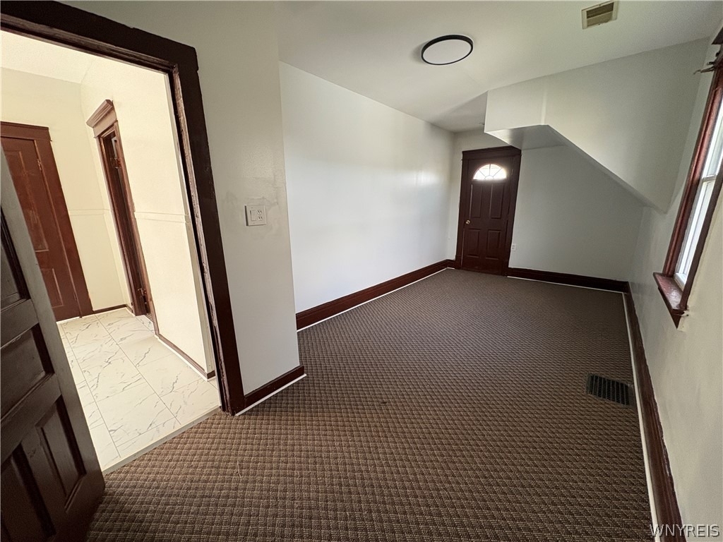 143 Reo- Upper Avenue - Photo 11