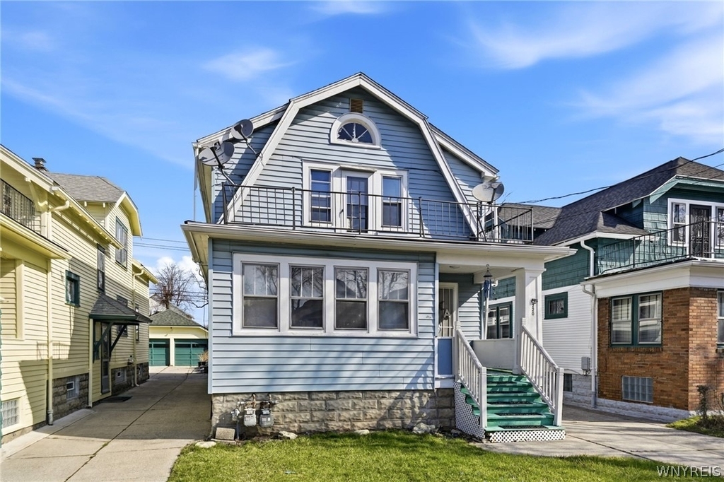220 Dartmouth Avenue - Photo 2