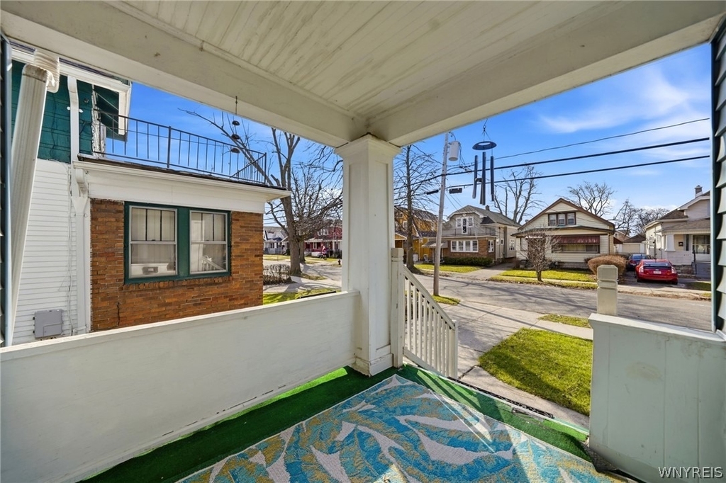 220 Dartmouth Avenue - Photo 3