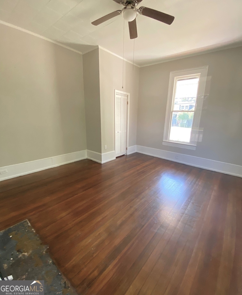 302 Cedar Street - Photo 5