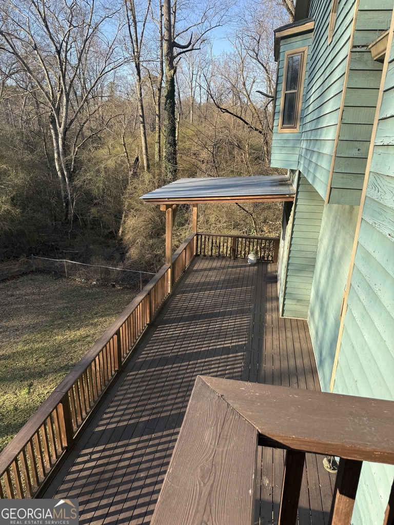 82 Geraldine Drive Se - Photo 3