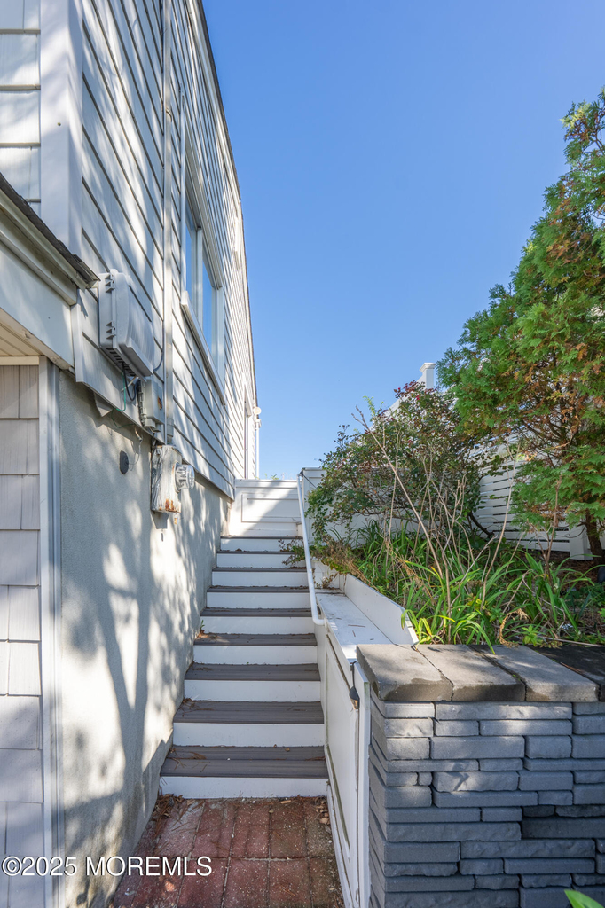 14 Falls Road - Photo 23