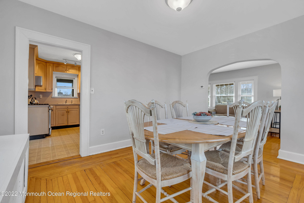 102 Dixon Avenue - Photo 12