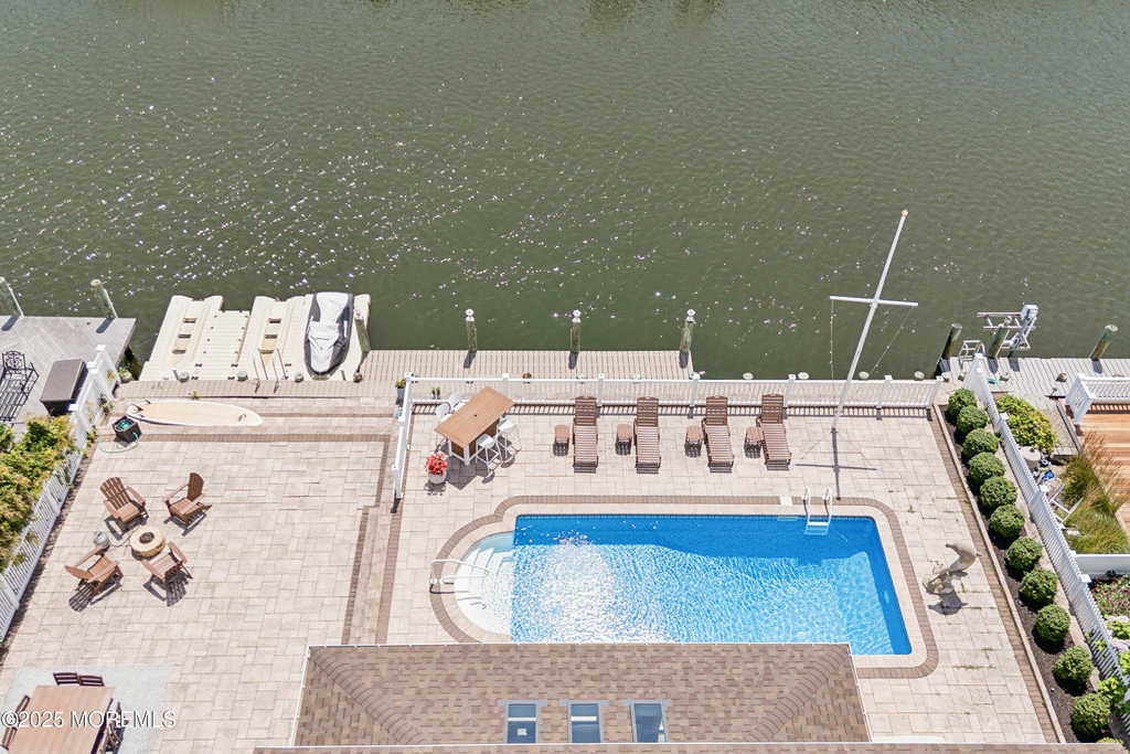 242 Curtis Point Drive - Photo 32