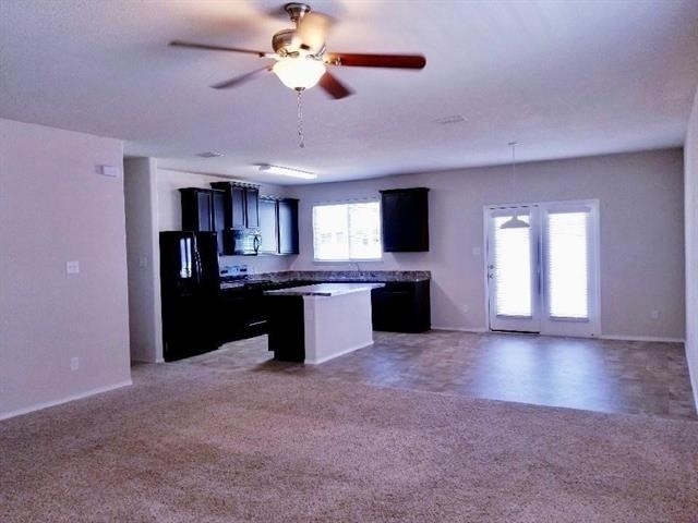 9185 Blackstone Drive - Photo 2