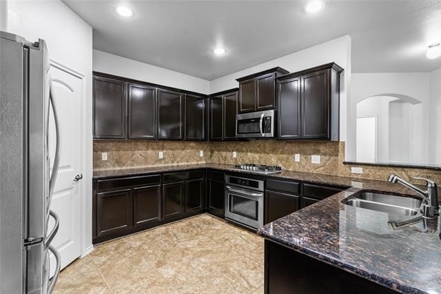 524 Mount Olive Avenue - Photo 11