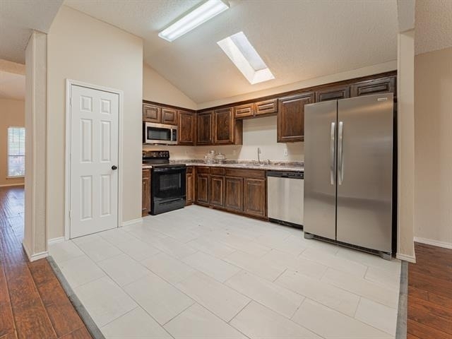 5807 Rock Meadow Trail - Photo 13