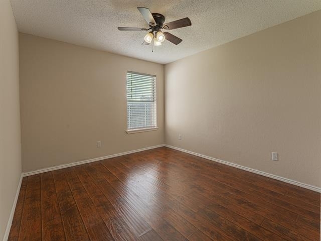 5807 Rock Meadow Trail - Photo 24