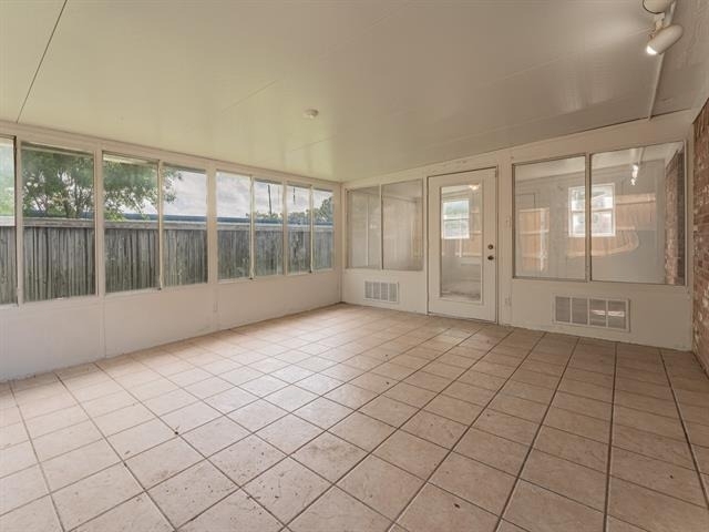 5807 Rock Meadow Trail - Photo 26