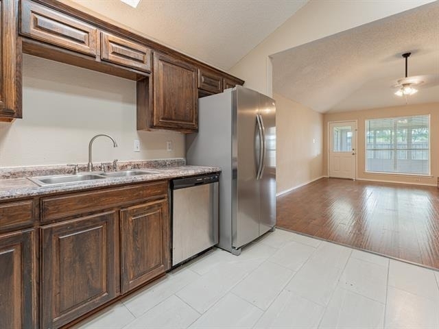 5807 Rock Meadow Trail - Photo 15