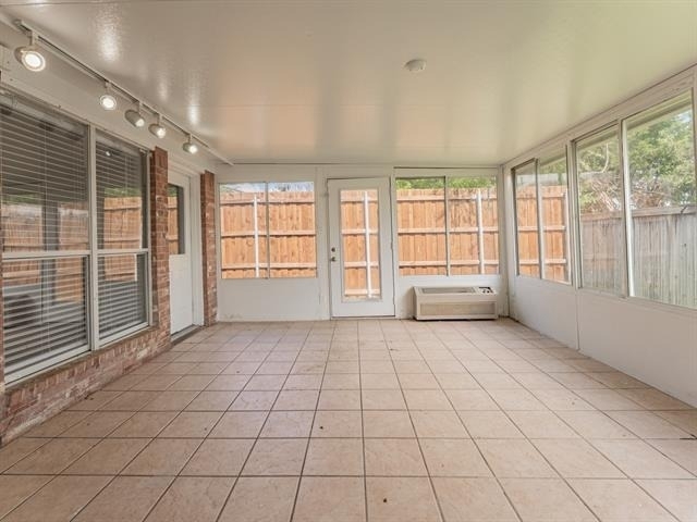 5807 Rock Meadow Trail - Photo 28