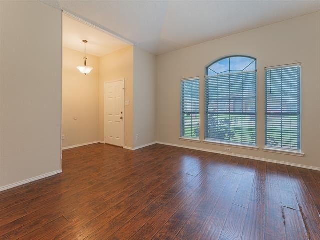 5807 Rock Meadow Trail - Photo 4