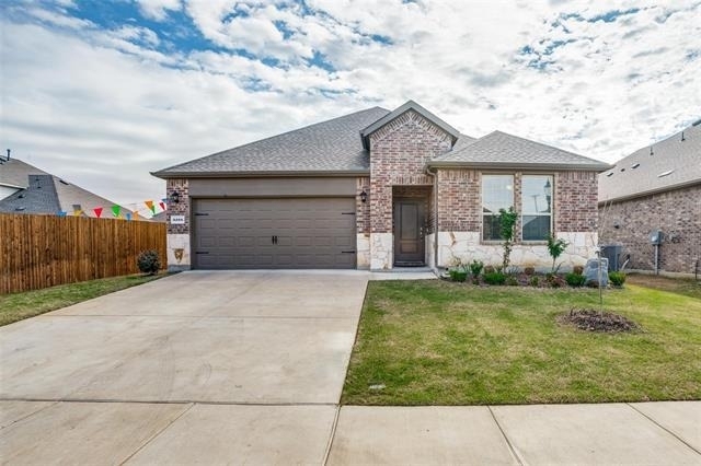 3208 Brady Starr Drive - Photo 0