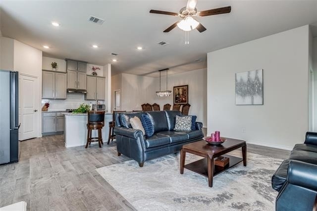 3208 Brady Starr Drive - Photo 2