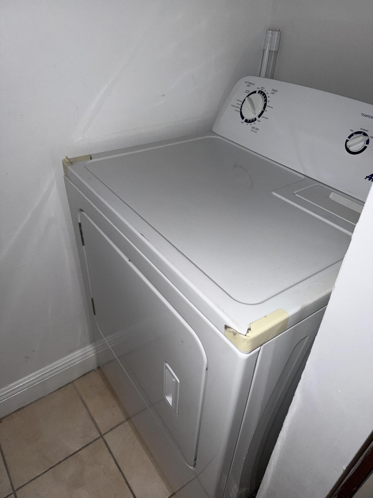 1285 Sw 46th Avenue - Photo 1