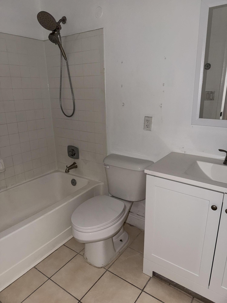 1285 Sw 46th Avenue - Photo 8