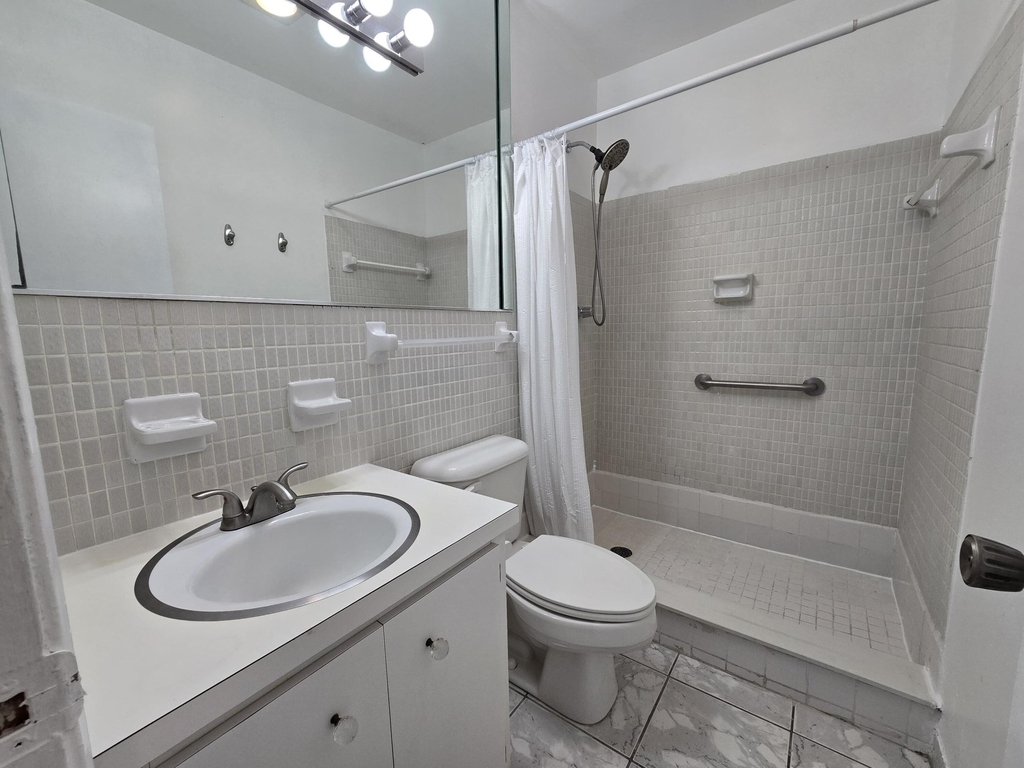 5840 Ne 22nd Way - Photo 5
