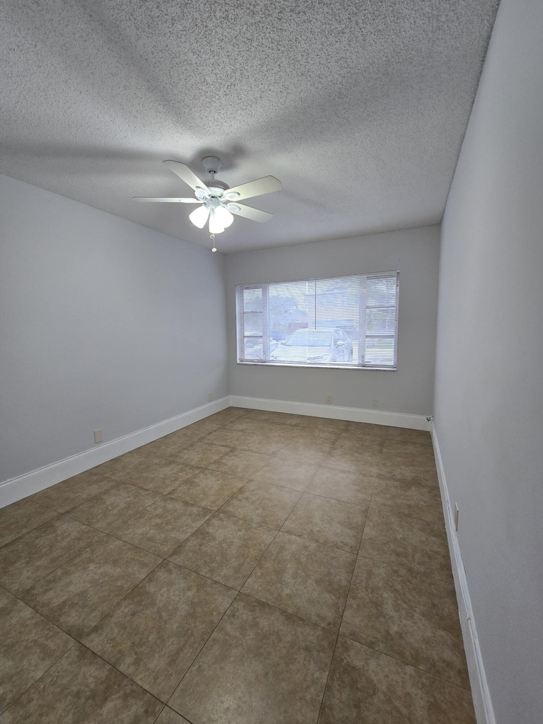 5840 Ne 22nd Way - Photo 2