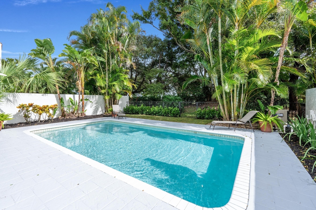 2442 Windsor Way Court - Photo 37