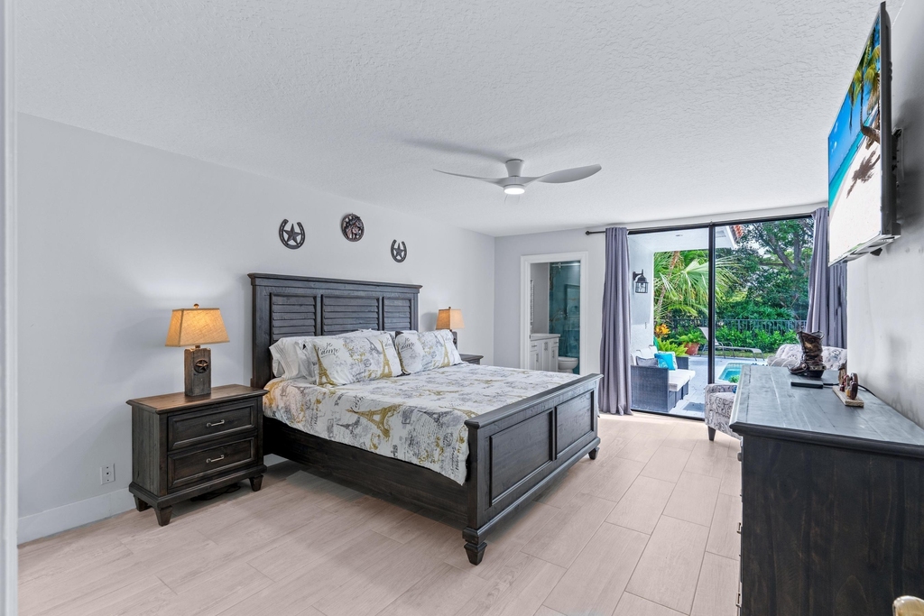 2442 Windsor Way Court - Photo 17