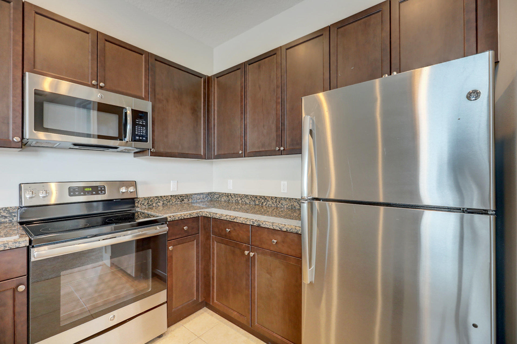6044 Curie Place - Photo 0