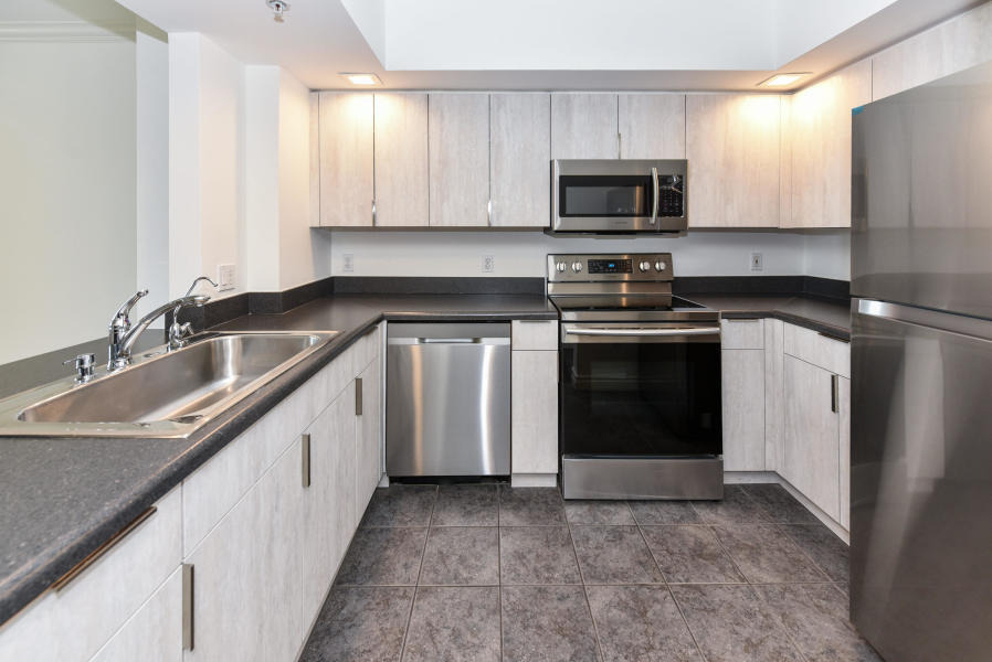 110 N Federal Highway - Photo 4