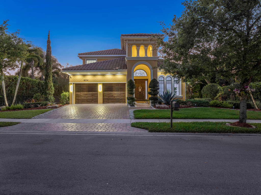 8256 Bradford Way - Photo 1