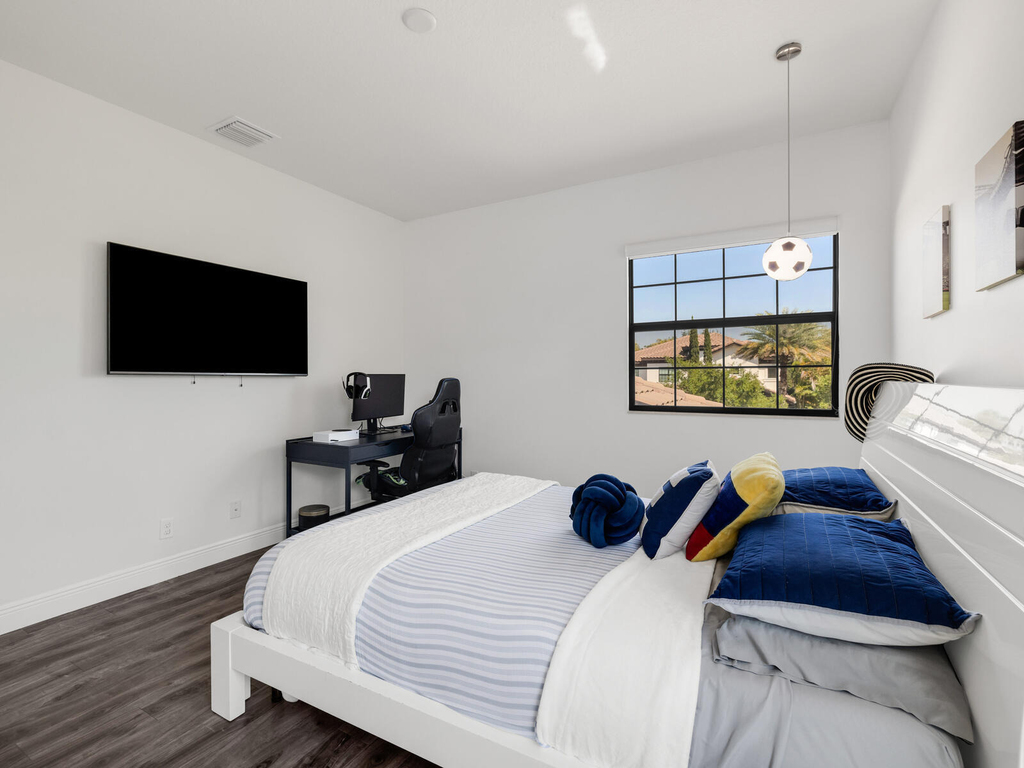 8256 Bradford Way - Photo 35
