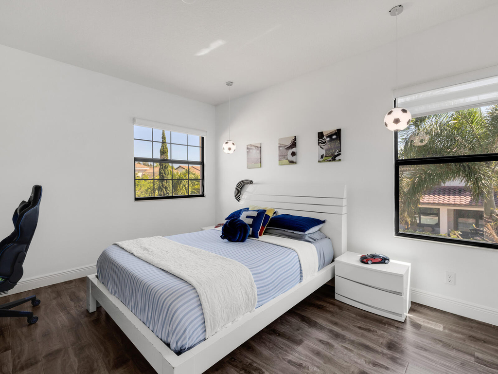 8256 Bradford Way - Photo 34