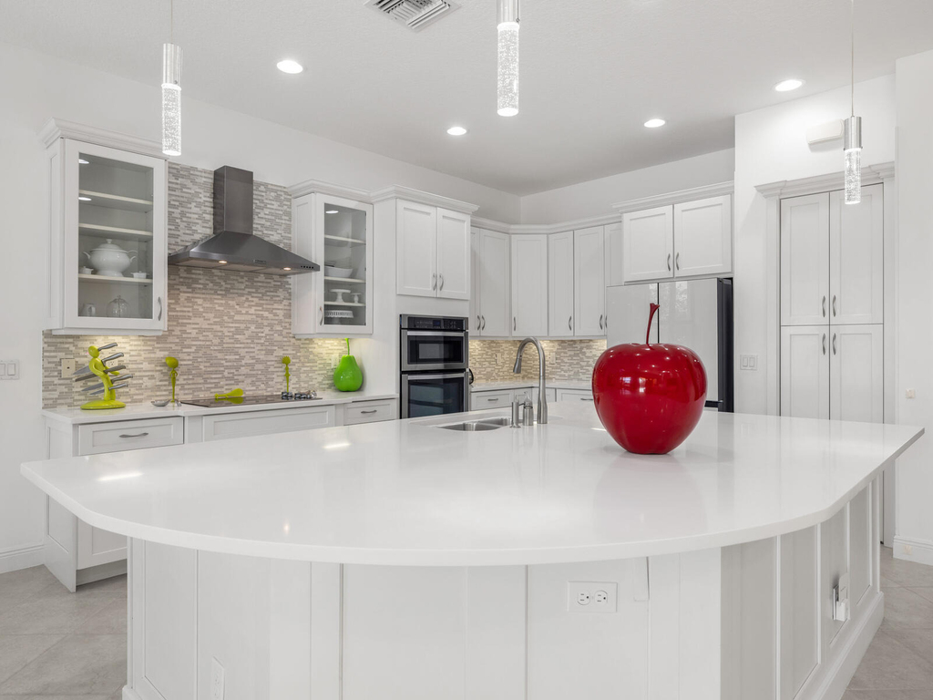 8256 Bradford Way - Photo 20