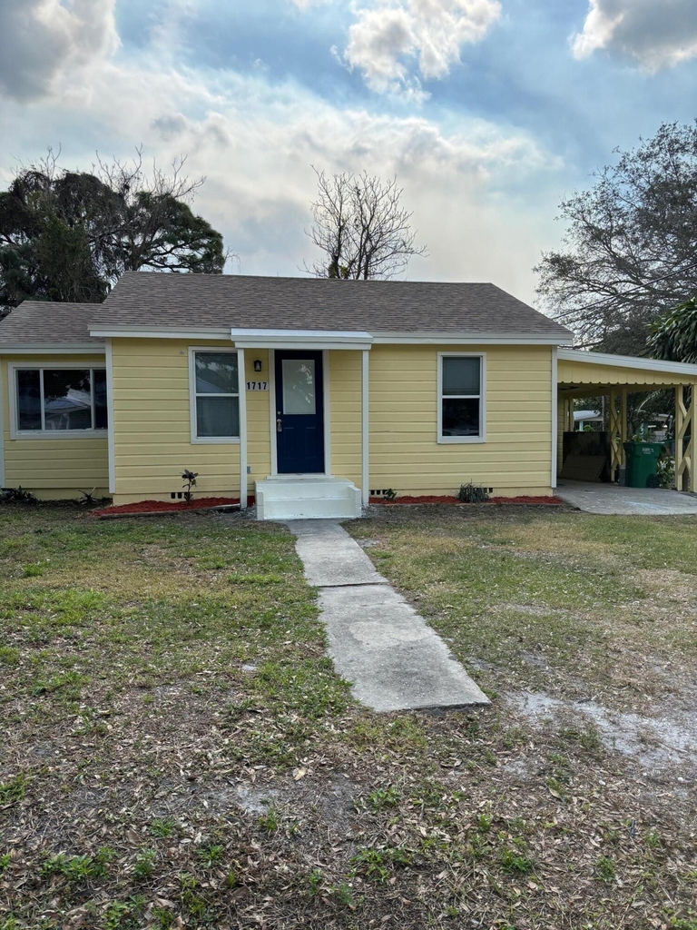 1717 Linwood Avenue - Photo 0