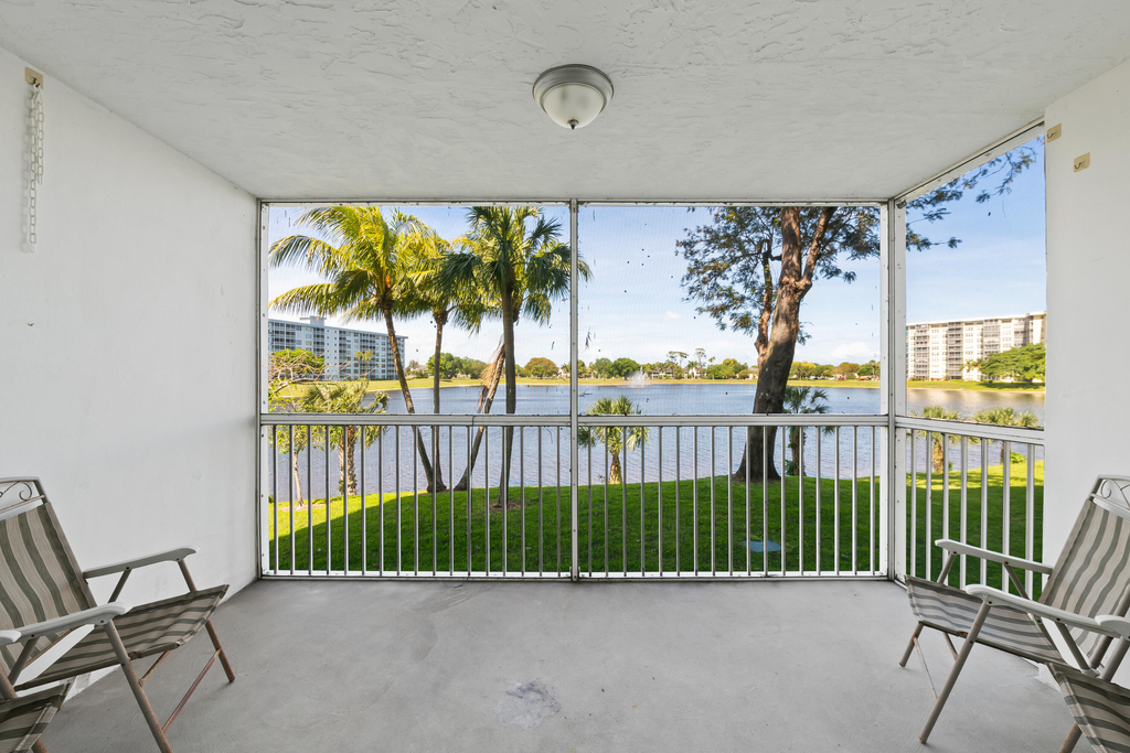 3051 N Course Drive - Photo 4