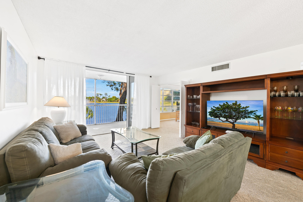 3051 N Course Drive - Photo 8