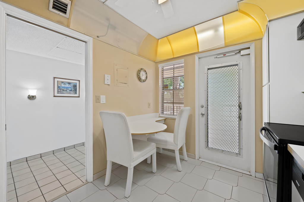 3051 N Course Drive - Photo 12