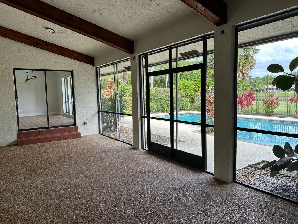 7243 Encina Lane - Photo 17