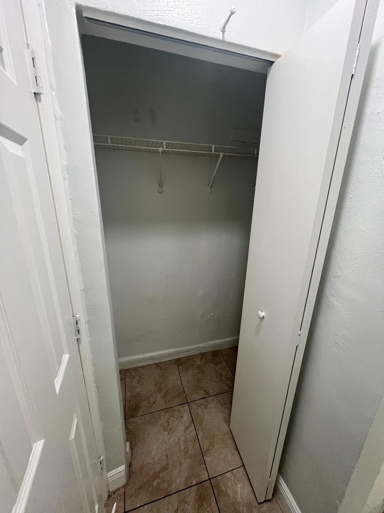 18257 Nw 23rd Avenue - Photo 1