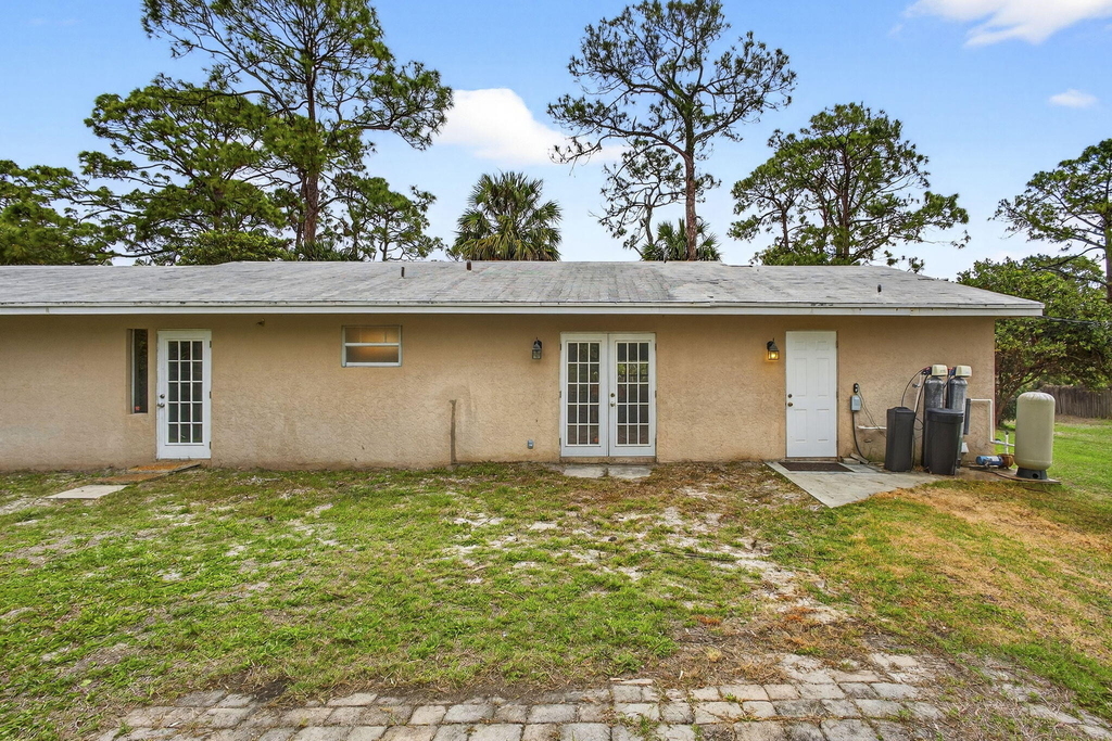 16932 Okeechobee Boulevard - Photo 45