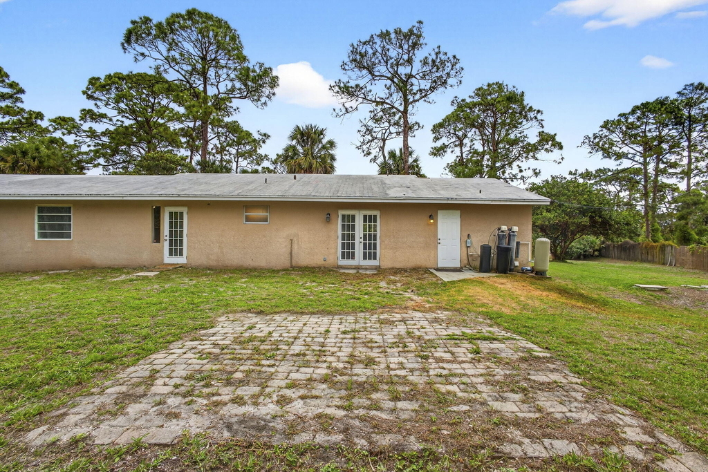 16932 Okeechobee Boulevard - Photo 46