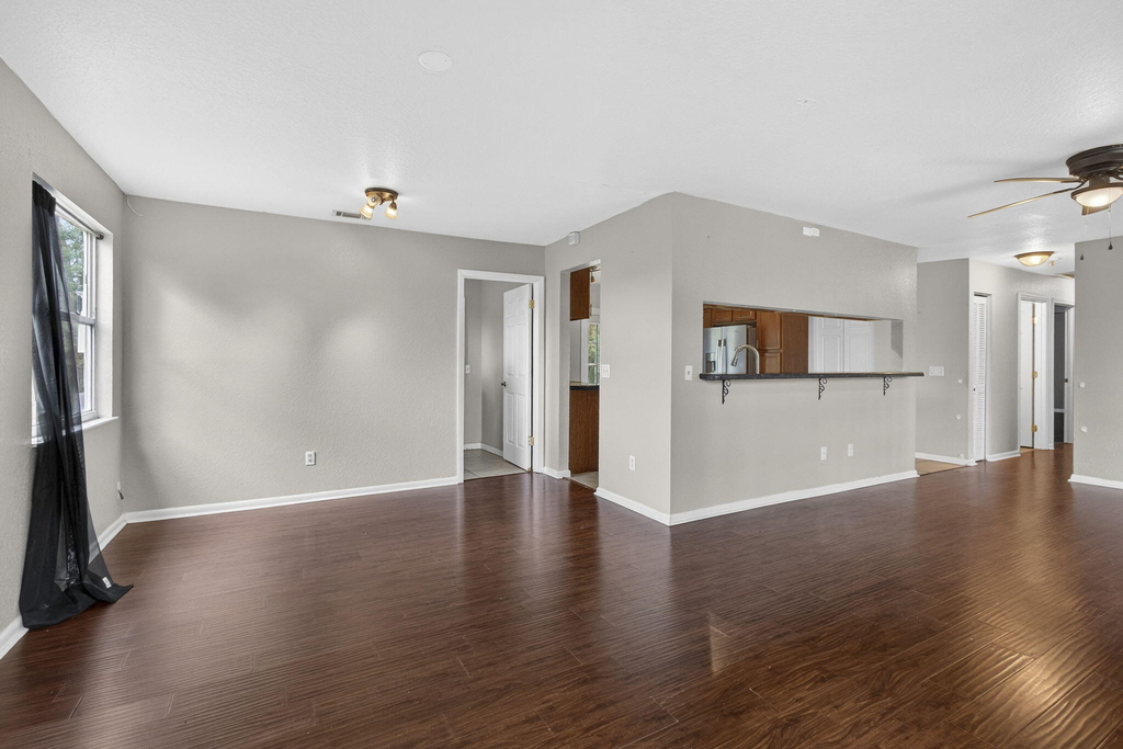 16932 Okeechobee Boulevard - Photo 17