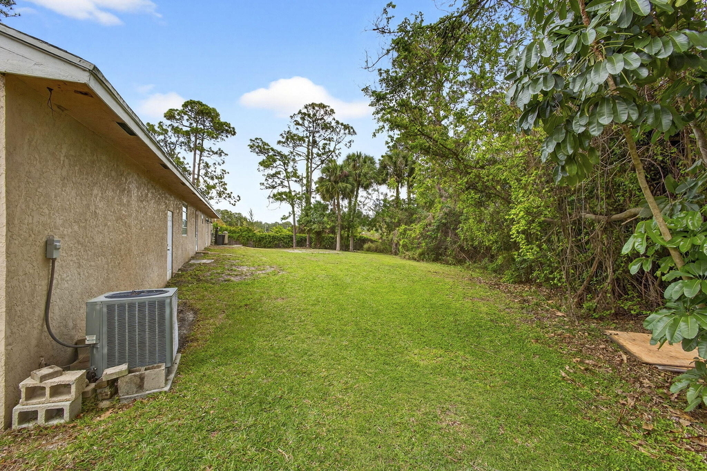 16932 Okeechobee Boulevard - Photo 52