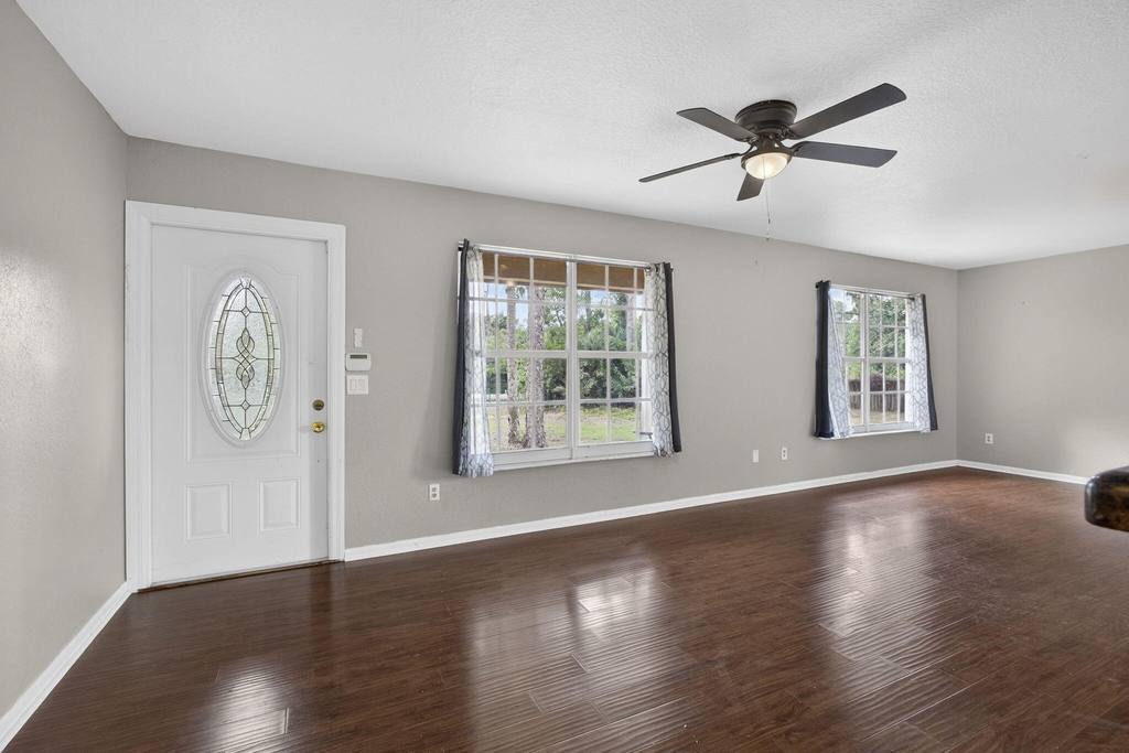 16932 Okeechobee Boulevard - Photo 14