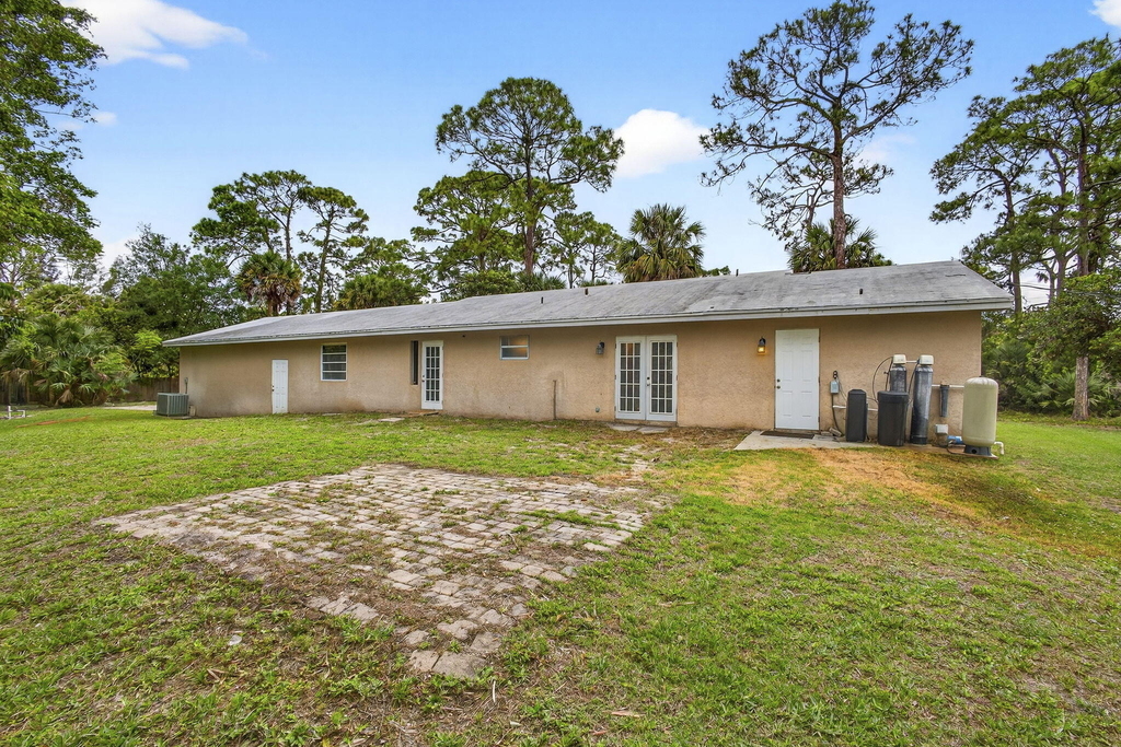 16932 Okeechobee Boulevard - Photo 47