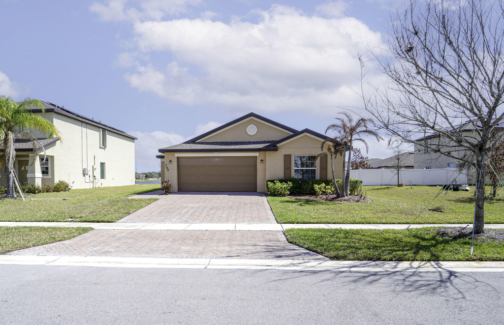 788 Worlington Lane - Photo 0