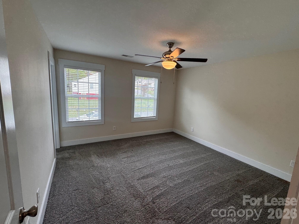516 Beacon Street - Photo 7