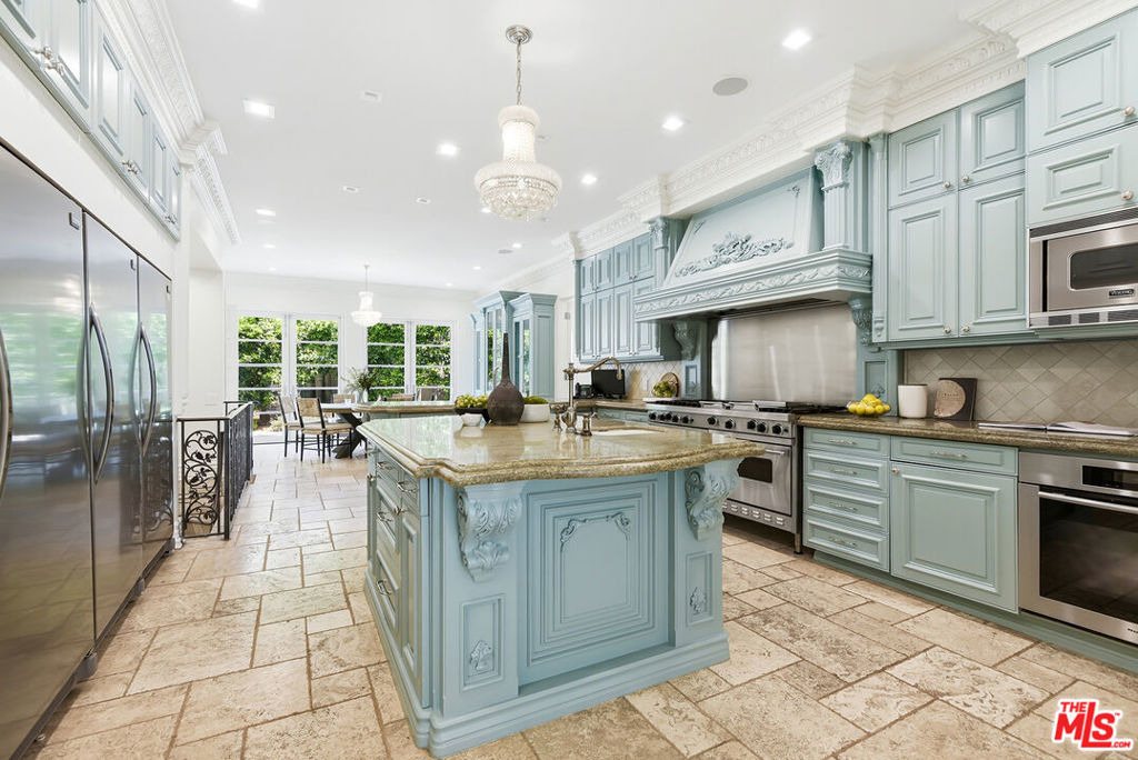 407 Robert Lane - Photo 10