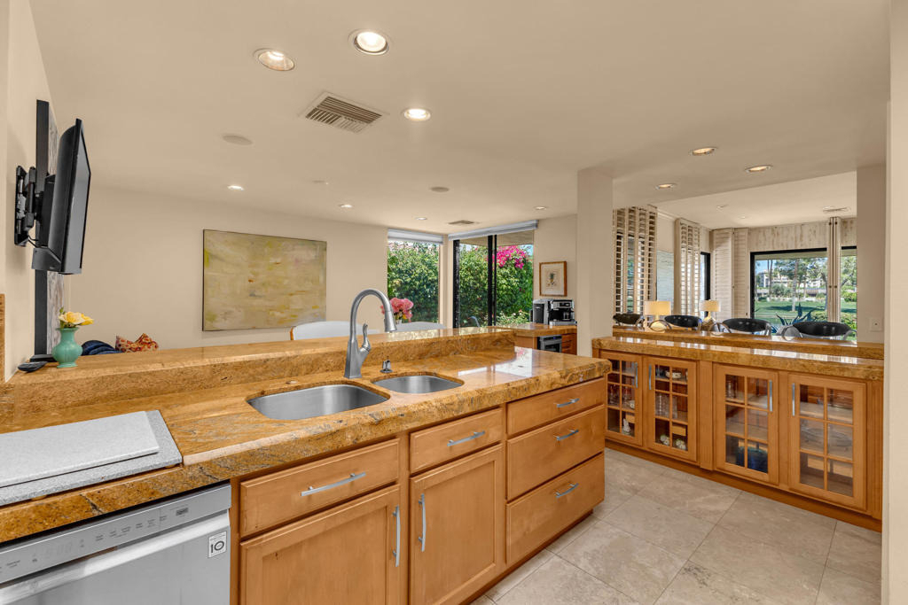 24 Columbia Drive - Photo 25